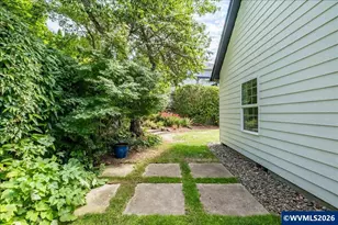 4401 NW Boxwood Dr, Corvallis, OR 97330 - Photo 32