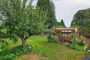 8951 S Good Ln, Canby, OR 97013 - Photo 22