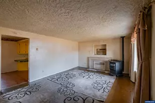 183 W Cedar Dr, Lebanon, OR 97355 - Photo 6