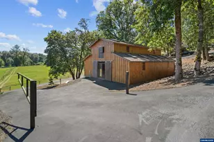 34643 Mountain View Pl NE, Albany, OR 97322 - Photo 42