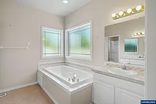 432 Lakefair Cir N, Keizer, OR 97303 - Photo 28
