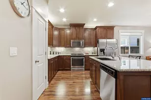 1252 Lydia Ave N, Keizer, OR 97303 - Photo 6