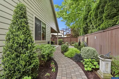 1252 Lydia Av N, Keizer, OR 97303 - Photo 34