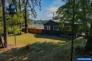 4134 Hwy 20, Sweet Home, OR 97386 - Photo 32