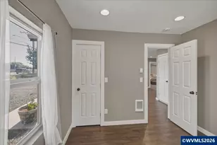 4134 Hwy 20, Sweet Home, OR 97386 - Photo 22