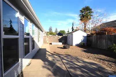 752 Merlot Av NE, Keizer, OR 97303 - Photo 38