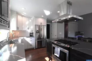 752 Merlot Ave NE, Keizer, OR 97303 - Photo 18