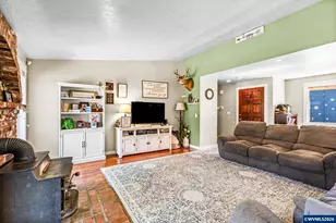 2984 Kalmia Ct, Sweet Home, OR 97386 - Photo 10