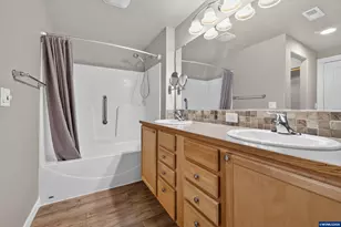 548 Adam St NW, Albany, OR 97321 - Photo 12