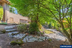1674 Olympia Ct NW, Salem, OR 97304 - Photo 10