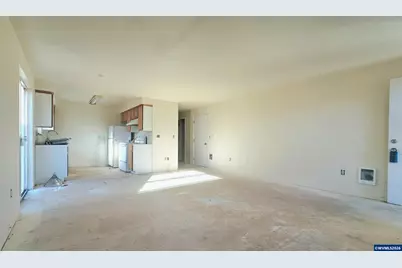 1453 W Locust St, Stayton, OR 97383 - Photo 6