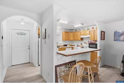 783 W Main St, Sheridan, OR 97378 - Photo 4