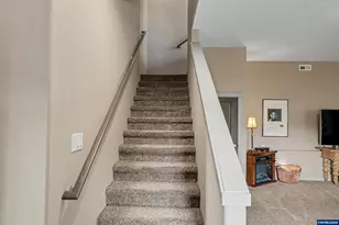 1644 Centennial Dr, Silverton, OR 97381 - Photo 40