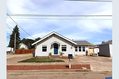 271 S 3rd St, Lebanon, OR 97355 - Photo 1