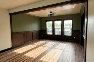 271 S 3rd St, Lebanon, OR 97355 - Photo 8