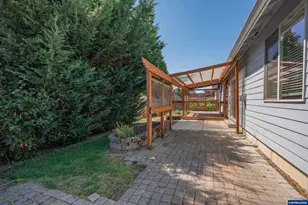 4321 Citabria Street, Sweet Home, OR 97386 - Photo 2