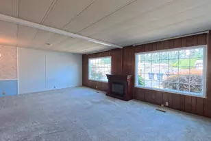 1055 Lockhaven Dr N, Keizer, OR 97303 - Photo 4