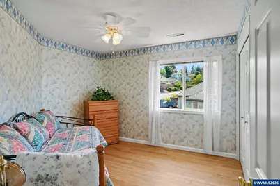1827 Mousebird Av NW, Salem, OR 97304 - Photo 38