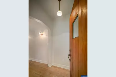 405 NW 33rd St, Corvallis, OR 97330 - Photo 6