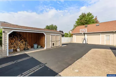 270 NE Berry St, Sublimity, OR 97385 - Photo 44