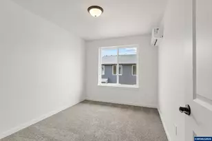 1584 Brown St, Woodburn, OR 97071 - Photo 30