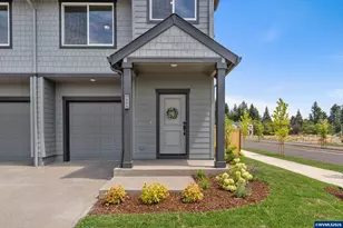 1584 Brown St, Woodburn, OR 97071 - Photo 2