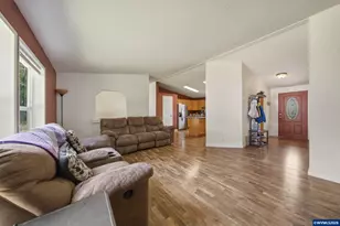15645 S Tall Timber Ln, Molalla, OR 97038 - Photo 16