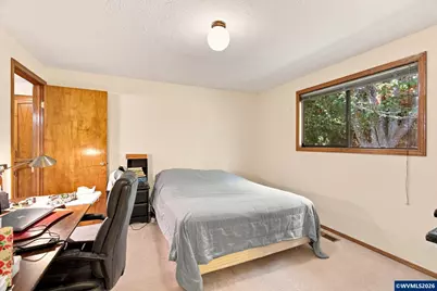 473 Suncrest Av NW, Salem, OR 97304 - Photo 20