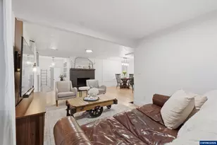5711 W A St, West Linn, OR 97068 - Photo 8