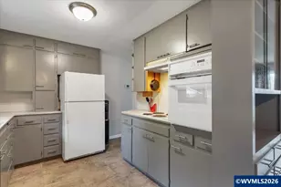 4714 Willetta St SW, Albany, OR 97321 - Photo 12