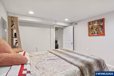 375 23rd St SE, Salem, OR 97301 - Photo 30