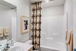 662 Minnesota St, Lebanon, OR 97355 - Photo 4