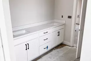 950 W Washington St, Carlton, OR 97111 - Photo 8