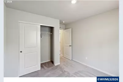 663 Minnesota St, Lebanon, OR 97355 - Photo 8