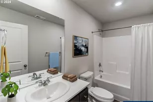663 Minnesota St, Lebanon, OR 97355 - Photo 18