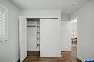 2210 4th St NE, Salem, OR 97301 - Photo 14