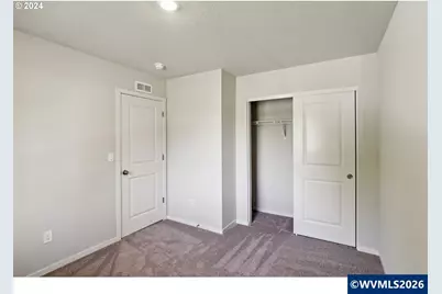 658 Minnesota St, Lebanon, OR 97355 - Photo 8