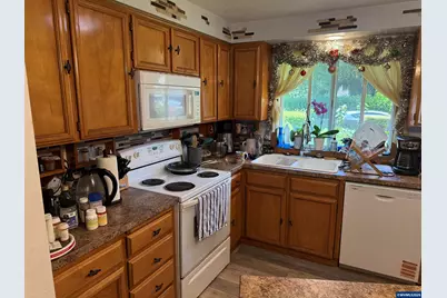 749 2nd Pl, Jefferson, OR 97352 - Photo 6