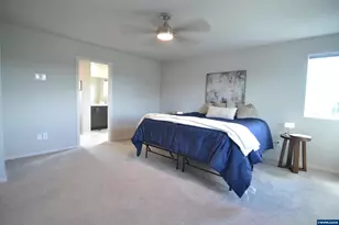 603 Pickering Ln, Woodburn, OR 97071 - Photo 16