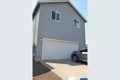 603 Pickering Ln, Woodburn, OR 97071 - Photo 28