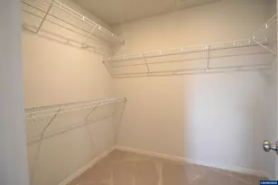 603 Pickering Ln, Woodburn, OR 97071 - Photo 18