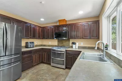 1023 Limelight Av NW, Salem, OR 97304 - Photo 18