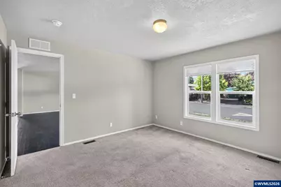 2120 SW 29th St #1, Troutdale, OR 97060 - Photo 24