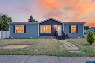 2120 SW 29th St, Troutdale, OR 97060 - Photo 1