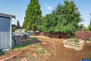 2120 SW 29th St, Troutdale, OR 97060 - Photo 40