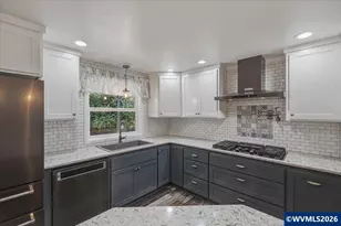 4727 San Francisco Dr NE, Salem, OR 97305 - Photo 12