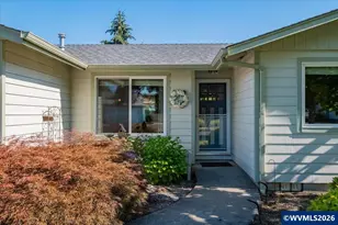 4727 San Francisco Dr NE, Salem, OR 97305 - Photo 4
