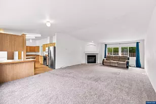 1164 SE Schooner Ave, Corvallis, OR 97333 - Photo 4