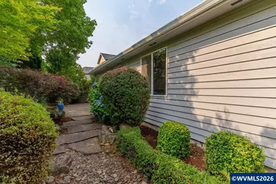 5898 Sawgrass St SE, Salem, OR 97306 - Photo 48