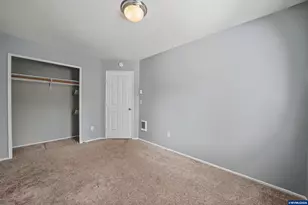 1002 S 37th Av, Albany, OR 97321 - Photo 18